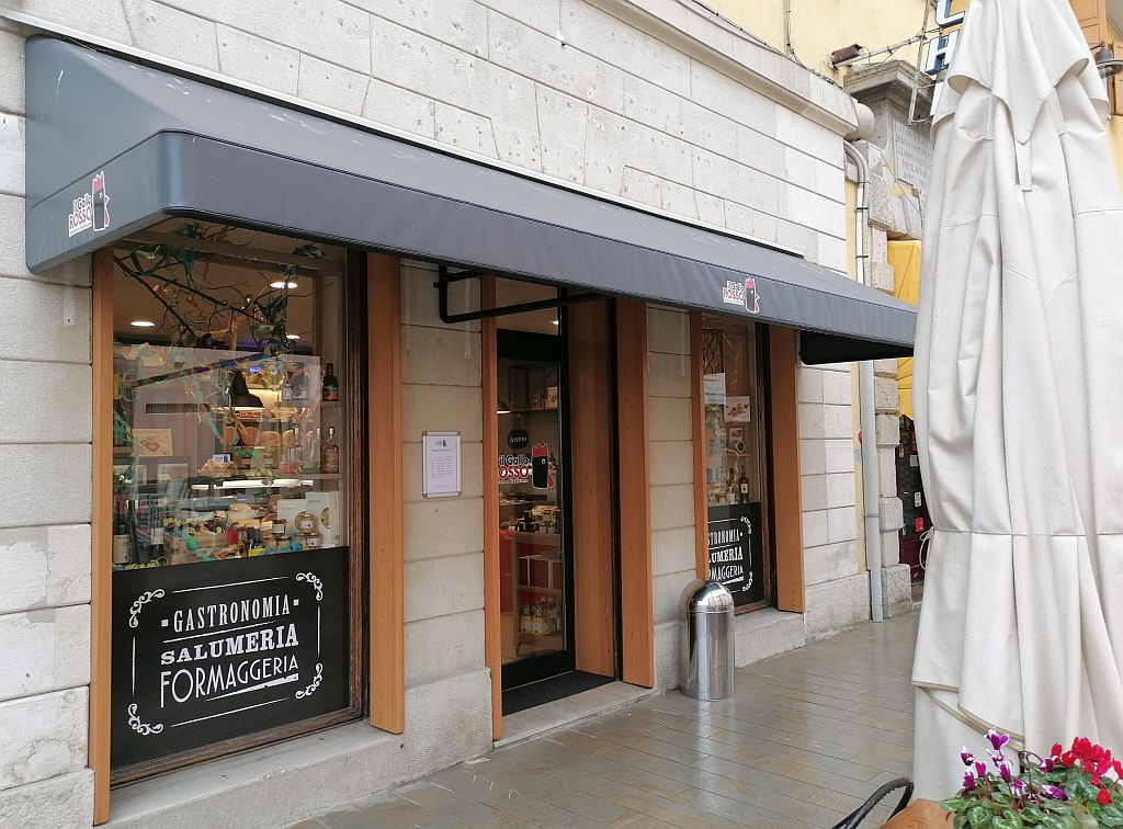 Delikatessenladen Il Gallo Rosso