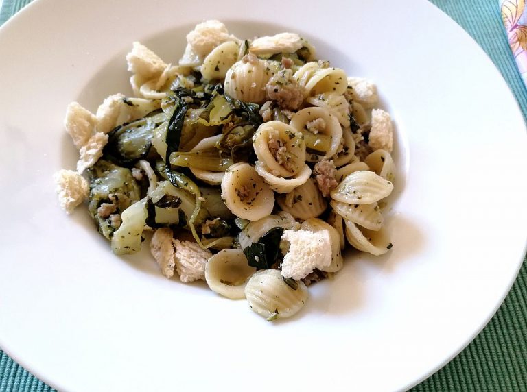 Orecchiette Puntarelle Salsiccia