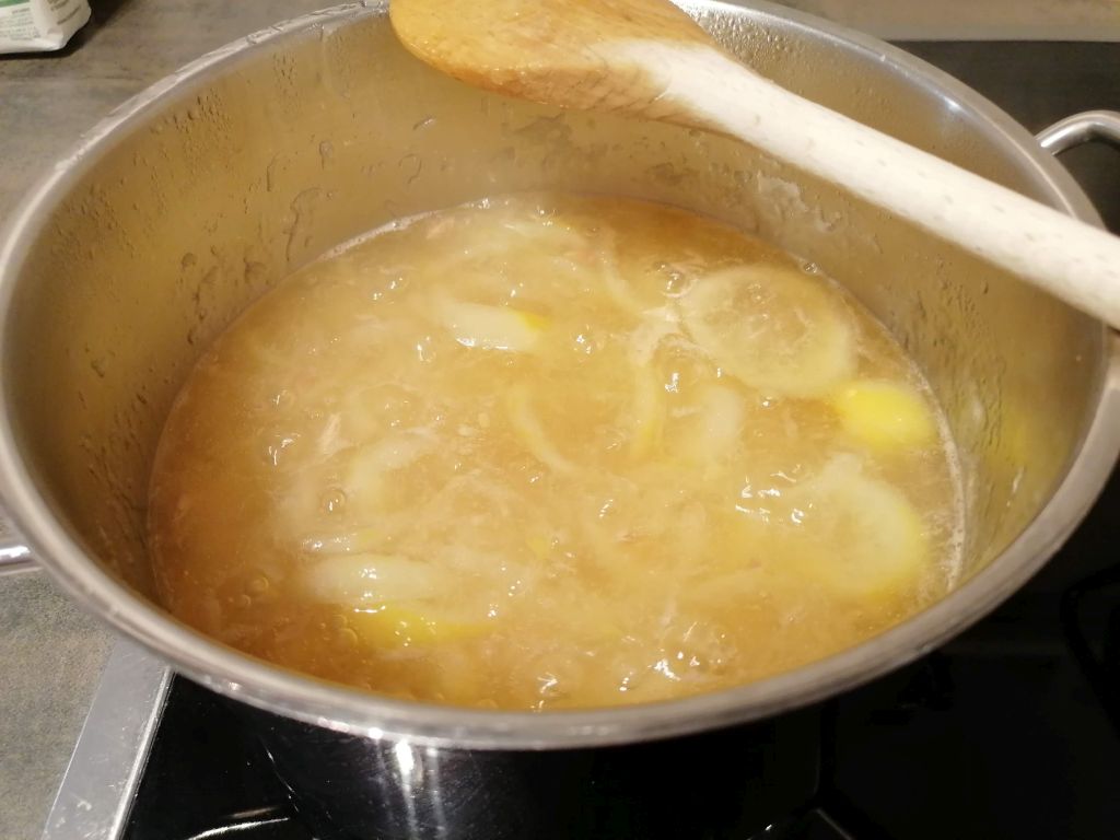 Zitronenmarmelade kochen