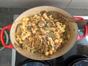 Orecchiette im Le Creuset Topf