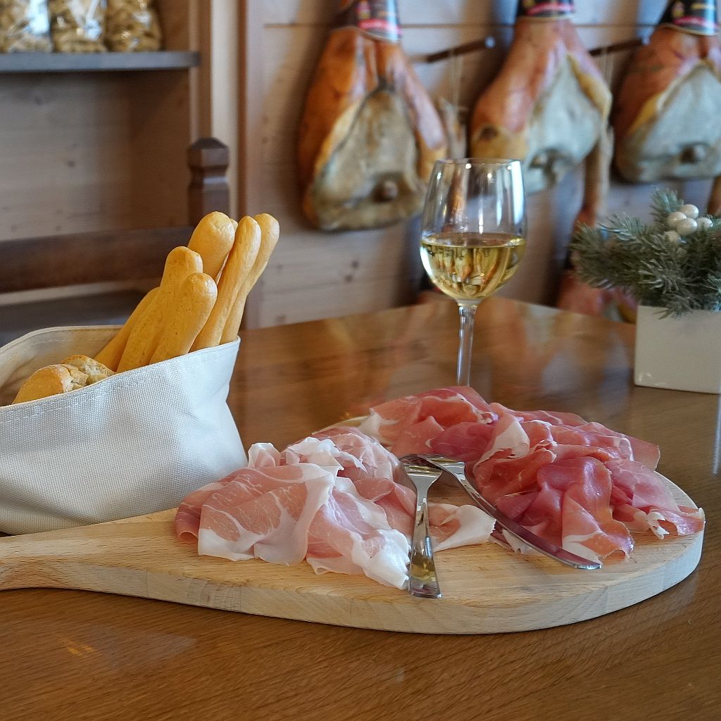Prosciutto und Grissini