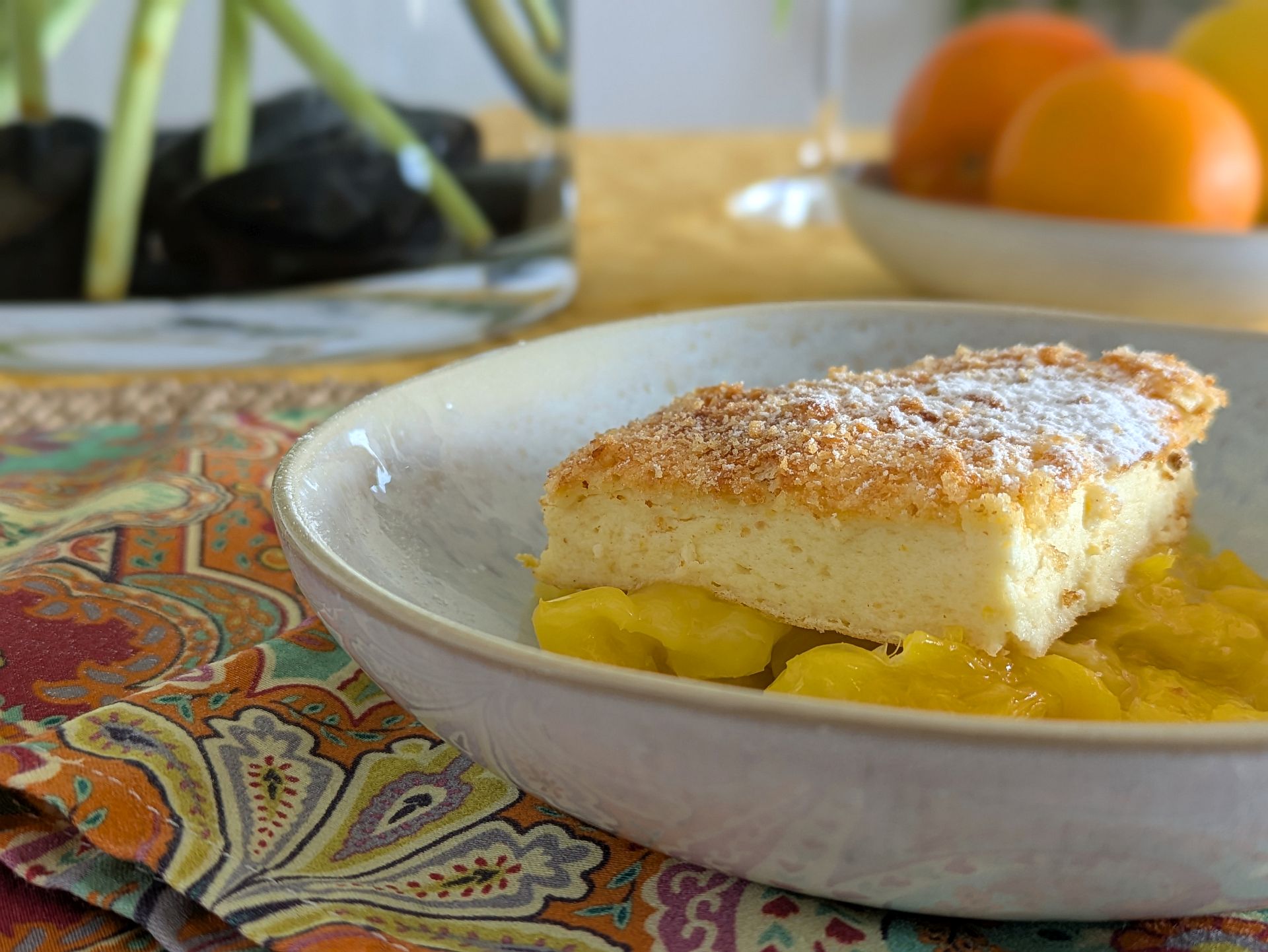 Topfencreme mit Orangenragout